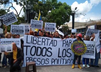 La ONG Foro Penal cifra en 890 los «presos políticos» en Venezuela
