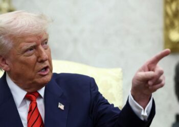 Supremo de EE.UU. sopesará el intento de Trump por eliminar la ciudadanía por nacimiento