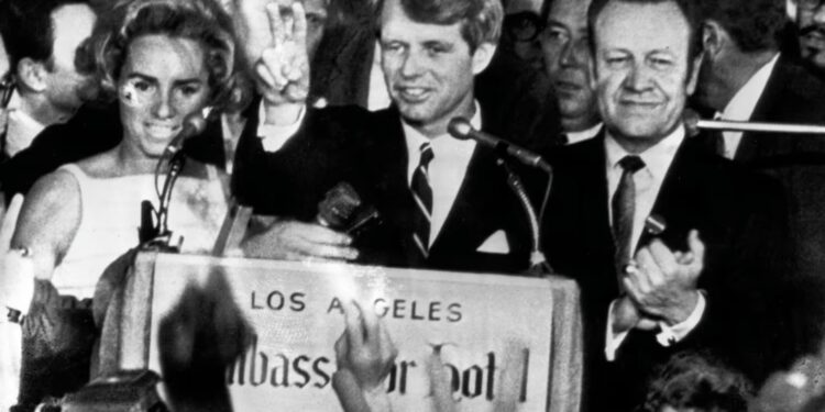 Publican 10,000 páginas de archivos sobre el asesinato de Robert F. Kennedy en 1968, por orden de Trump