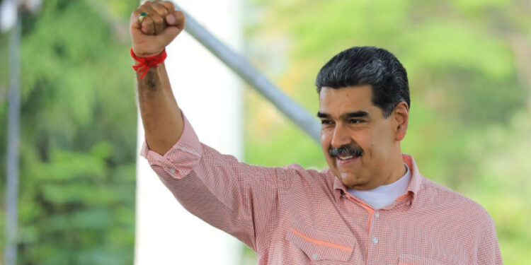 Presidente Maduro invita a participar en II Consulta Popular Nacional 2025: «Usted elige este domingo y el lunes se bajan los recursos»