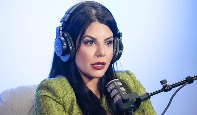 Indira Urbaneja advierte sobre plan de María Corina Machado contra la Plataforma Unitaria