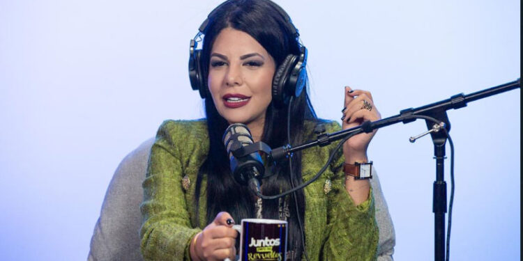 Indira Urbaneja propone a Maduro capturar a Guanipa y Machado para canjearlos por prisioneros venezolanos en El Salvador