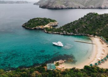 Reportan 100% de ocupación hotelera en Mochima para Semana Santa