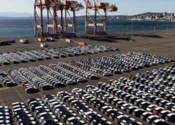 La economía de EEUU se contrajo en el primer trimestre por las medidas de Trump