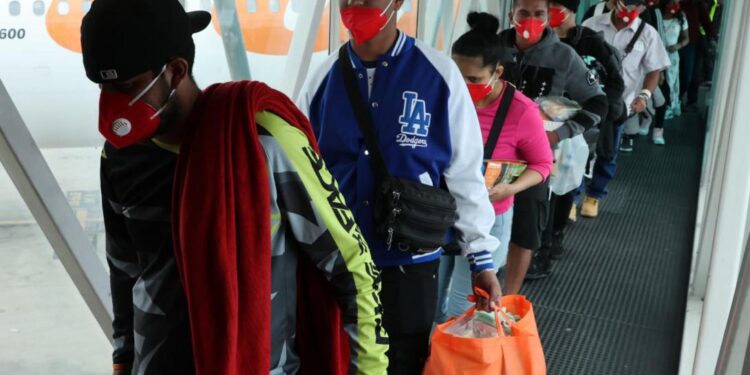 «Todos los migrantes que estaban en Guantánamo ya fueron retornados a Venezuela», informó Jorge Rodríguez