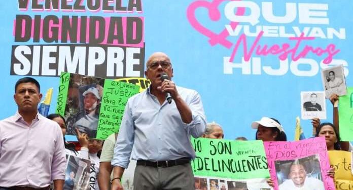 Jorge Rodríguez en Amazonas: extremismo está lleno de rabia y se la cobra con los migrantes