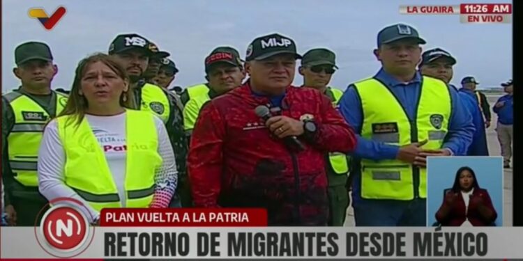 Diosdado Cabello: EEUU miente cuando dice que los venezolanos repatriados son miembros del Tren de Aragua