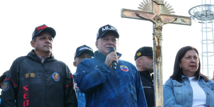 «Mucha conciencia»: La petición del ministro Cabello a los motorizados durante esta Semana Santa
