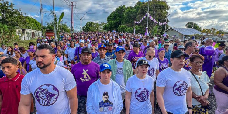 Candidata a la gobernación de Monagas se une a la fervorosa peregrinación de El Nazareno en Caripito reafirmando la fe y la esperanza