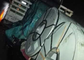 Muere en Colombia una familia de cinco venezolanos que viajaba oculta en un camión de carga