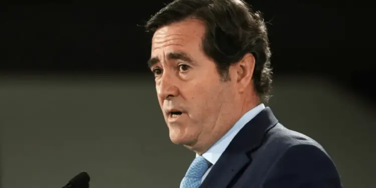 Patronal de España pide a Europa una “respuesta” por caso Repsol en Venezuela