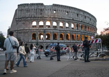 Más de 4.000 policías, zona de exclusión aérea y drones para el funeral de Francisco