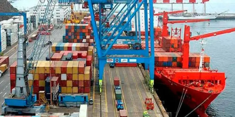 Exportaciones de cangrejo y metanol serían las más afectadas por aranceles de Trump