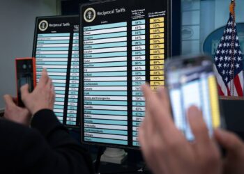 La UE propone un arancel del 25 % sobre los productos estadounidenses