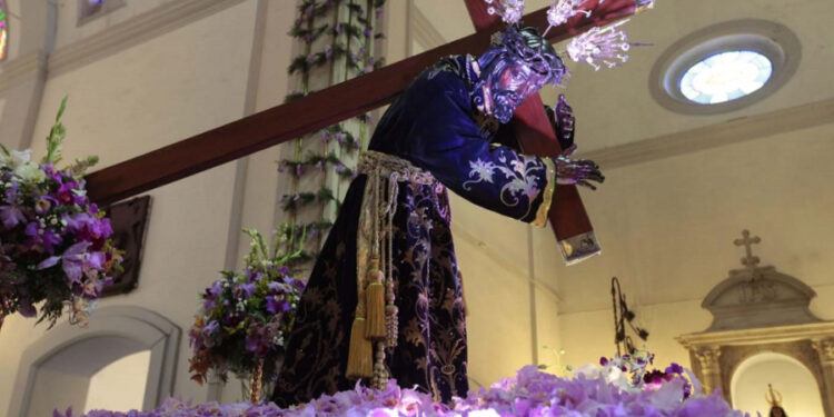 Más de 400 funcionarios de seguridad resguardarán procesión del Nazareno en Caracas