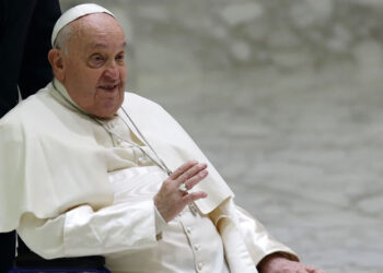 Papa Francisco continúa mejorando mientras sigue su «aislamiento» en Casa Santa Marta