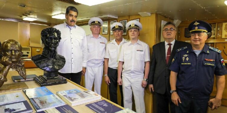 Maduro asegura que Venezuela y Rusia están cada vez más unidas