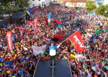 Aspirantes del Gran Polo Patriótico inscriben su candidatura ante el CNE para las elecciones del 25-May