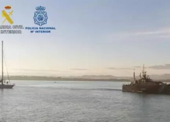 Dos venezolanos fueron condenados a siete años de prisión en España por transportar 1,7 toneladas de cocaína en un velero