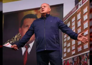 Cabello denunció que Lorenzo Mendoza está «chantajeando» a productores de maíz