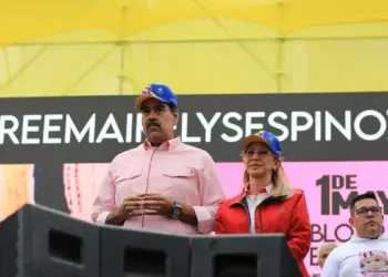 Presidente Maduro: A los extremistas y fascistas los derrotaremos por donde se metan