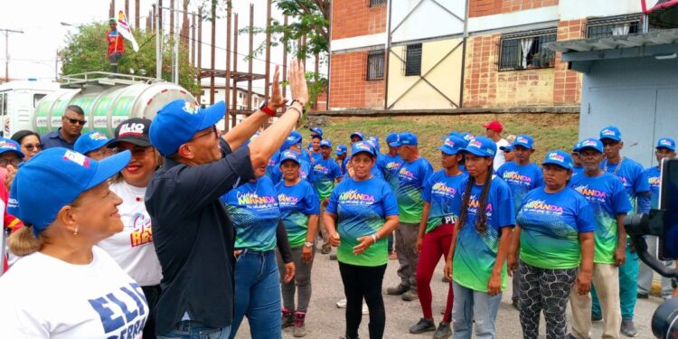 Gobierno de Miranda impulsa programa social para garantizar el buen vivir de los charavallenses