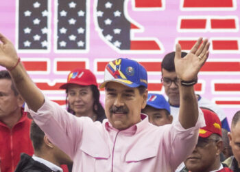Maduro responsabiliza a los opositores «de lo que pueda pasarle» a la niña secuestrada por EE.UU.