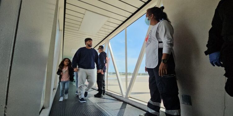 Más de 190 venezolanos llegaron a Venezuela desde EE.UU. este viernes