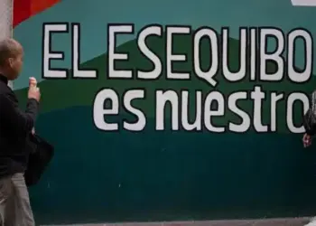 Gobierno de Venezuela insiste en negociar con Guyana sobre disputa por el Esequibo