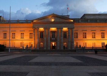 Colombia dice que buscará liberación de colombianos detenidos en Venezuela