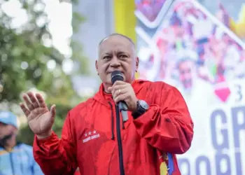 Cabello pide estar “vigilantes” para que “no haya manifestaciones” el día de las elecciones