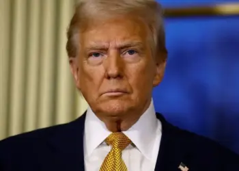 Trump dice que Putin se ha vuelto “completamente loco” por nuevos ataques contra Ucrania