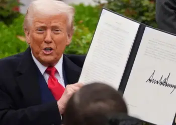 Trump acusó a China de violar el acuerdo comercial con EE.UU. para rebajar aranceles