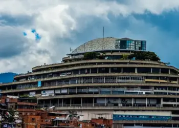 Liberan al empresario italo-venezolano Alfredo Schiavo tras más de cinco años detenido en El Helicoide