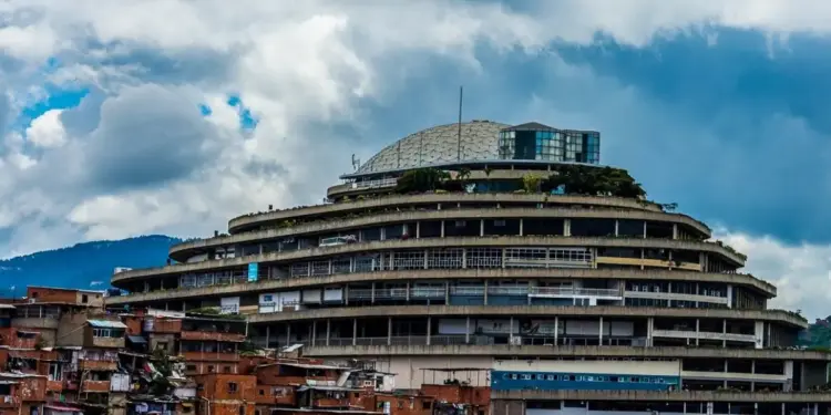 Liberan al empresario italo-venezolano Alfredo Schiavo tras más de cinco años detenido en El Helicoide