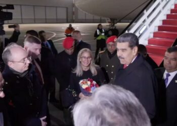 Maduro llega a Rusia para reunirse con su homólogo Putin y asistir al desfile del Día de la Victoria
