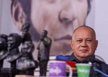 Cabello anunció la detención de tres extranjeros por conspirar contra el país