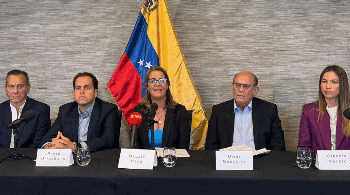 “Se comportaron cobardemente”: Magalli Meda arremetió contra diplomáticos tras salida de Venezuela