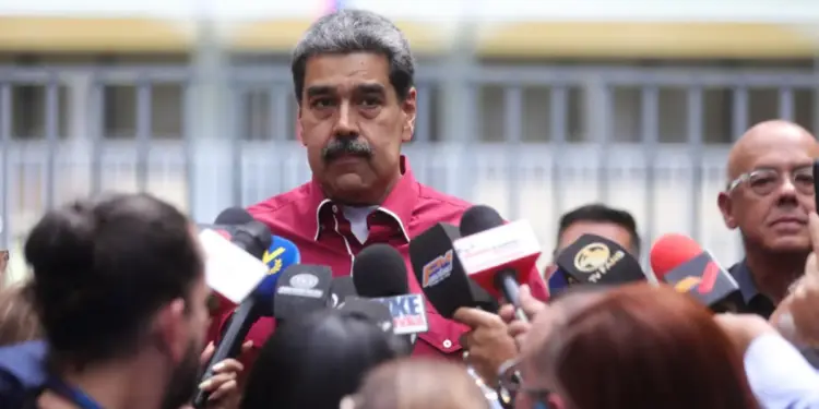 Maduro presentará ante la nueva AN una reforma para crear «el sistema electoral de los circuitos comunales