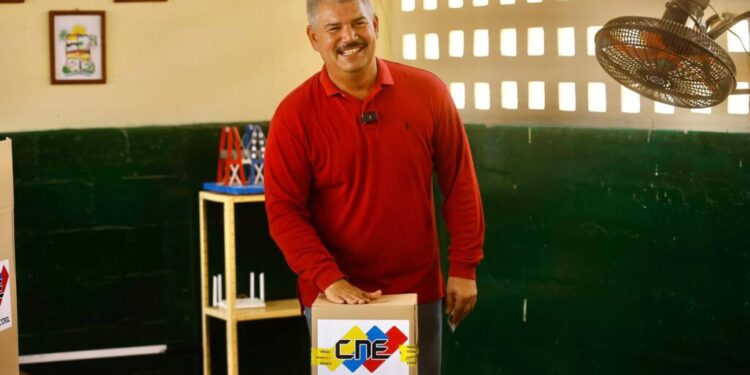 Gobernador electo del estado Zulia afirma que el chavismo va a «reconstruir» la entidad