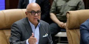 Jorge Rodríguez asegura que la oposición inscribió a “golpistas, fascistas y extremistas” para la AN