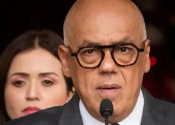 Jorge Rodríguez afirma que Donald Trump está «lleno de odio y rabia»