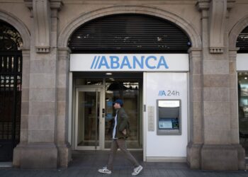 La española Abanca desmiente las informaciones sobre negociaciones de fusión con Sabadell