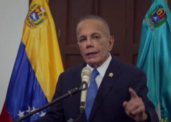 Manuel Rosales pide a los abstencionistas a replantear su estrategia tras derrota electoral: «¿Hacia dónde vamos?»