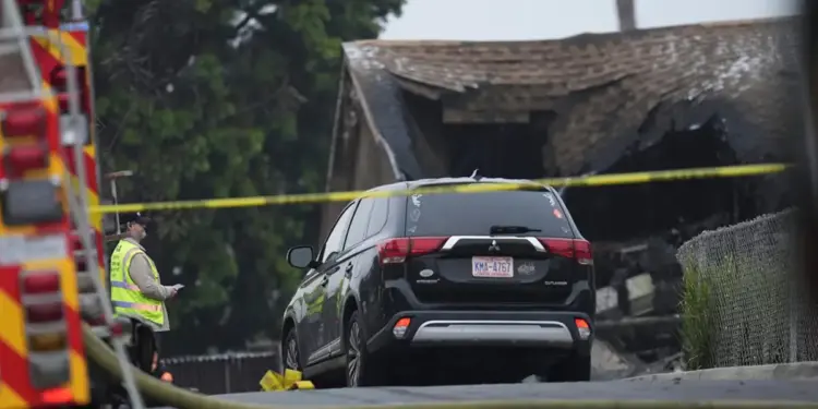 Autoridades confirman «múltiples víctimas» tras accidente aéreo en zona residencial de EE.UU.