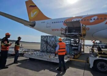 Arribó al país un nuevo cargamento de 2 millones 407 mil dosis de vacunas contra la poliomielitis y hepatitis B