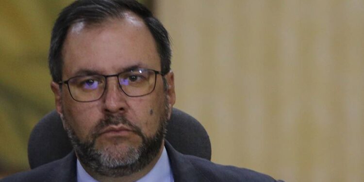 Yván Gil: Ucrania no tiene autoridad moral para hablar contra Venezuela