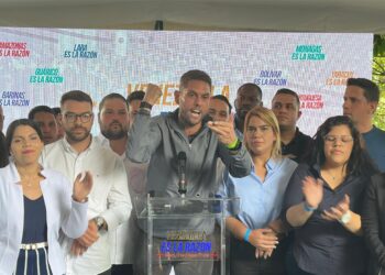“Aquí nadie se rinde”: jóvenes candidatos llaman a participar en las horas decisivas de la jornada electoral