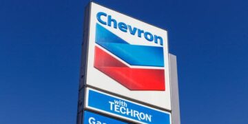 EEUU planea licencia limitada a Chevron para mantenimiento mínimo en Venezuela