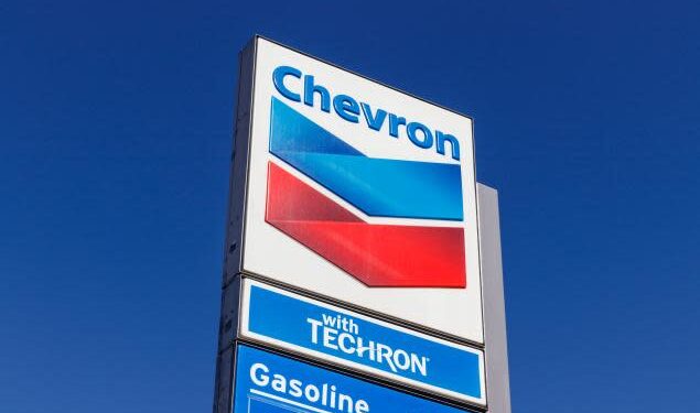 EEUU planea licencia limitada a Chevron para mantenimiento mínimo en Venezuela